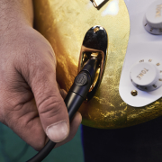 Câble d’instrument jack droit et coudé Adam Hall FLIPJACK de Palmer 1,5 m