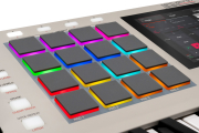MPC-KEY37-G2 AKAI PROFESSIONAL - Workstation 37 touches + 16 pads écran 7