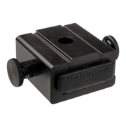 Système d'attache rapide pour crochet de projecteur