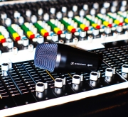E902 Sennheiser - Micro dynamique grosse caisse