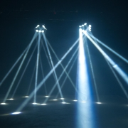 Multi Beam ADJ KAOS - 9x10WH - Effet à rotation Continu - 3x3 LEDs  RGBW10W