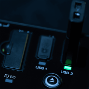 Contrôleur DJ USB DENON Prime4 4 voies tactile 10''