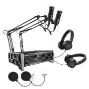 Bundle Starter Pack Plus pour Podcast ou Radio avec carte son, micros et pieds, et casques