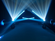 Eurolite TMH-X10 Lyre Beam à led 150W prisme rotatif 8 facettes