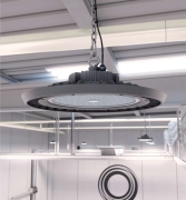 Suspension led industrielle Beneito et faure UFO 150W 4K 19500 lumens 110°