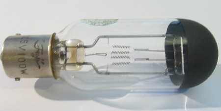 LAMPE CDS 125V 100W BA15s FUJI