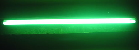 Tube fluo Sylvania standard 18W 60cm VERT code 0002562