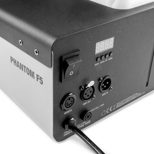 Cameo PHANTOM F5 Machine à fumée 1500 W DMX avec éclairage bicolore du réservoir