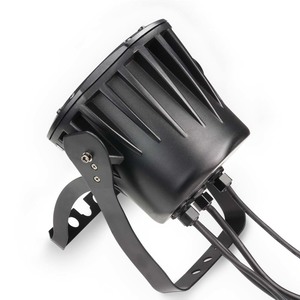 Cameo Outdoor PAR TRI 12 IP 65 Projecteur Outdoor PAR LED 12 x 3 W RGB avec boîtier noir