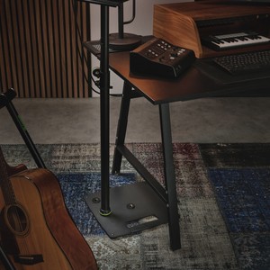 Gravity SP 3202 CS B - Pied pour moniteur de studio avec socle carré en acier