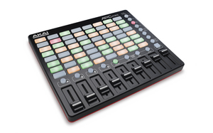 Akai Contrôleur APC-MINI 8x8 Pads 9 Faders