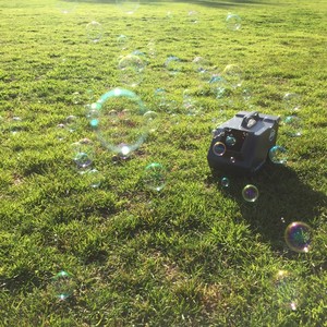 ADJ Bubbletron GO Machine à Bulle sur Batterie