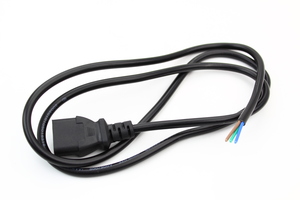 Câble IEC femelle 1,2m 3X0,5mm2