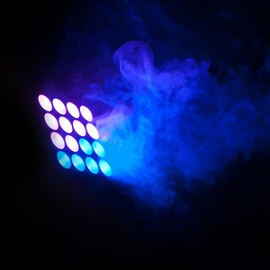 Blinder LED COB 4x4 - 30W RGB American DJ - DOTZ MATRIX