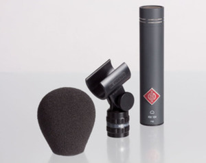 KM 184 mt Stereo set Neumann - lot de 2 KM 184 noirs appairés avec pinces et bonette