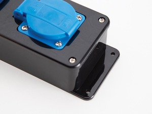 Multiprise P17 16A mâle vers 3 PC16 230V câble 3m 3X2.5mm2