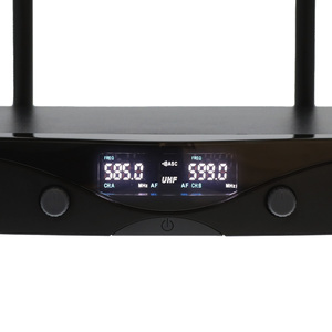 MW 200 PT Power acoustics - Sysytème double micro HF 30mW 1 micro main et 1 serre tête
