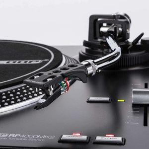 Reloop RP4000 MK2 platine vinyle à entrainement direct gros couple