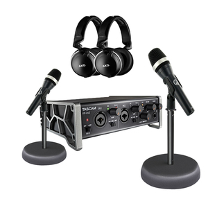 Bundle starter pack pour studio et podcast 1 carte son Tascam 2x2, 2 micros AKG D5 sur pied et 2 casques