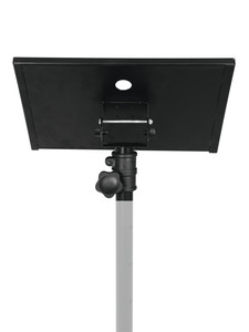 Plateau 385 X 272 pour projecteur vidéo adaptable sur pied enceinte 35mm