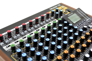 Model 12 Tascam - Table de mixage analogique 10 pistes avec enregistreur sur carte SD