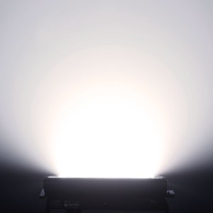 Stroboscope blinder Led Cameo Thunder600W Blanc froid