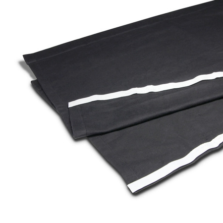 Image principale du produit Jupe de scène noire Molton B1 avec bande Velcro 40 cm de haut vendue au mètre