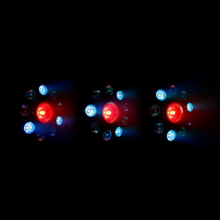 Image nº9 du produit Cameo FLAT MOON - Projecteur PAR 3 en 1 plat, avec LED RVB+UV et stroboscope