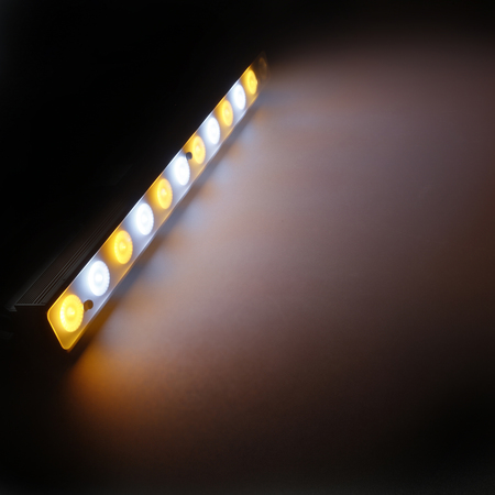 Image nº13 du produit Cameo PIXBAR DTW PRO - 12 x 10 W Dynamic White LED Bar with Dim-to-Warm Control