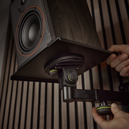 Image nº12 du produit SP WM 1 B Gravity - support mural pivotant et inclinable pour enceinte monitoring