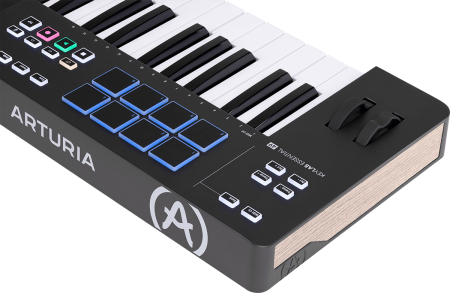 Image nº6 du produit ESSENTIAL3-49-BK ARTURIA - Clavier MIDI 49 touches noir, plug & play