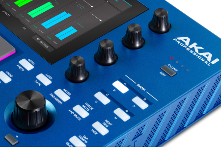 Image nº7 du produit MPC-ONE-G2 AKAI PROFESSIONAL - 16 pads, 4 Q-Links, Gen 2 Bleu