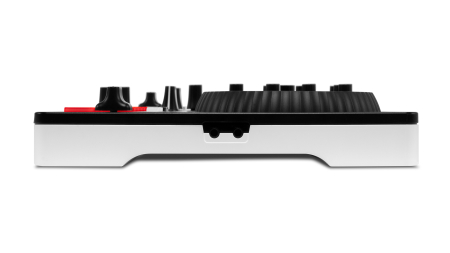 Image nº7 du produit PARTYMIX3 NUMARK - Contrôleur DJ 2 voies portable 3 LED USB-C