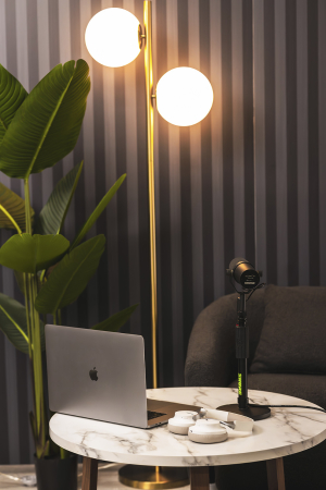 Image nº6 du produit SHDESKTOP1 SHURE BY GATOR - Base ronde 15cm diam, réglable en hauteur 25-38cm