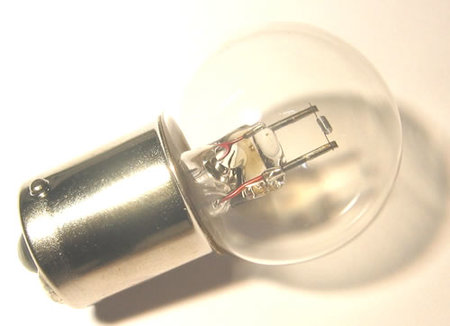 Image principale du produit Lampe Ba15s 6V 10W filament ponctuel