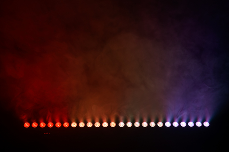 Image nº6 du produit BARWASH244 Algam Lighting - Barre 24 led 4W RGBW avec DMX et télécommande