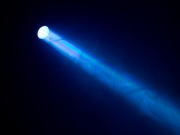 Image nº6 du produit Projecteur spot Led 15W RGBW Faisceau 4° DMX et télécommande