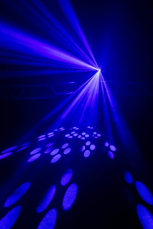 Image nº12 du produit Blazor ChauvetDJ - Effet multifaisceaux led 115W.