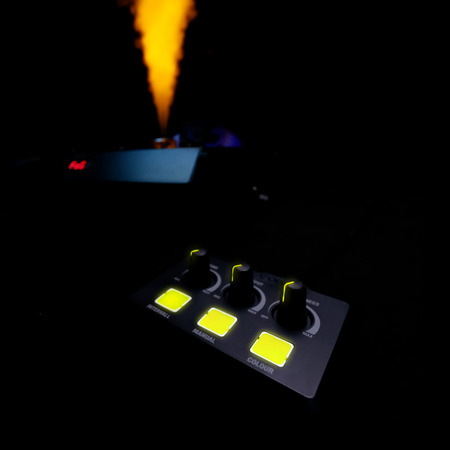Image nº7 du produit Steam Wizard 2000 Cameo - Machine à geyser 1200W avec LEDs