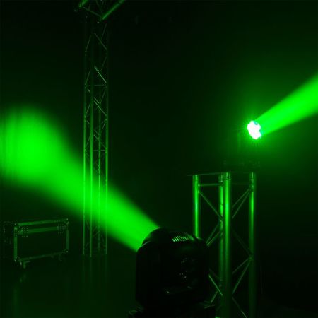 Image nº5 du produit COBRA 720 BeamZ - Lyre Wash 7 led 20W RGBW zoom 8 - 50°