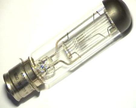Image principale du produit LAMPE CZX DAB 120V 500W P28s