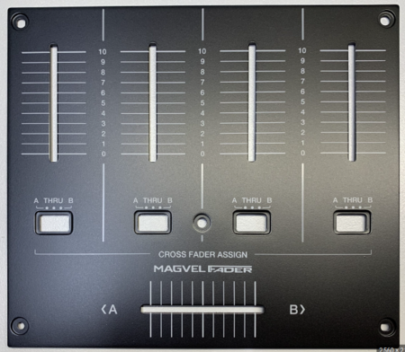 Image principale du produit Plaque face avant panneau pour fader pour DJM900 Nexus2 Pioneer