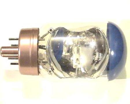 Image principale du produit LAMPE DEF A1/211 21,5V 150W SYLVANIA