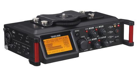 Image principale du produit Tascam DR-70D enregistreur numérique portable 4 canaux