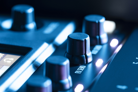 Image nº6 du produit Evox Jmix9 W RCF - Enceinte colonne blanche 3 voies 2100W 130dB avec mixage