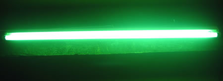 Image principale du produit Tube fluo Sylvania standard 18W 60cm VERT code 0002562
