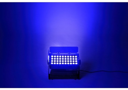 Image nº17 du produit FL600V-IP Algam Lighting - Projecteur Wash 15 X 40W IP65