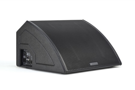 Image principale du produit FMX 15 dBTechnologies – retour de scène actif coaxial 15’’ 1200W 128dB