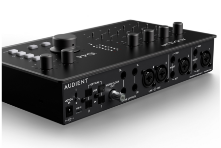 Image nº4 du produit iD44 MKII Audient - Carte son 20 entrées 24 sorties 24 bit 96 kHz