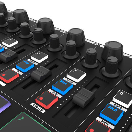 Image nº6 du produit KEYPAD PRO Reloop – Clavier midi 25 touches 16 pads 8 faders